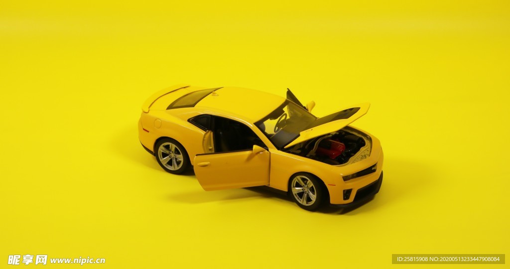 玩具汽车图片