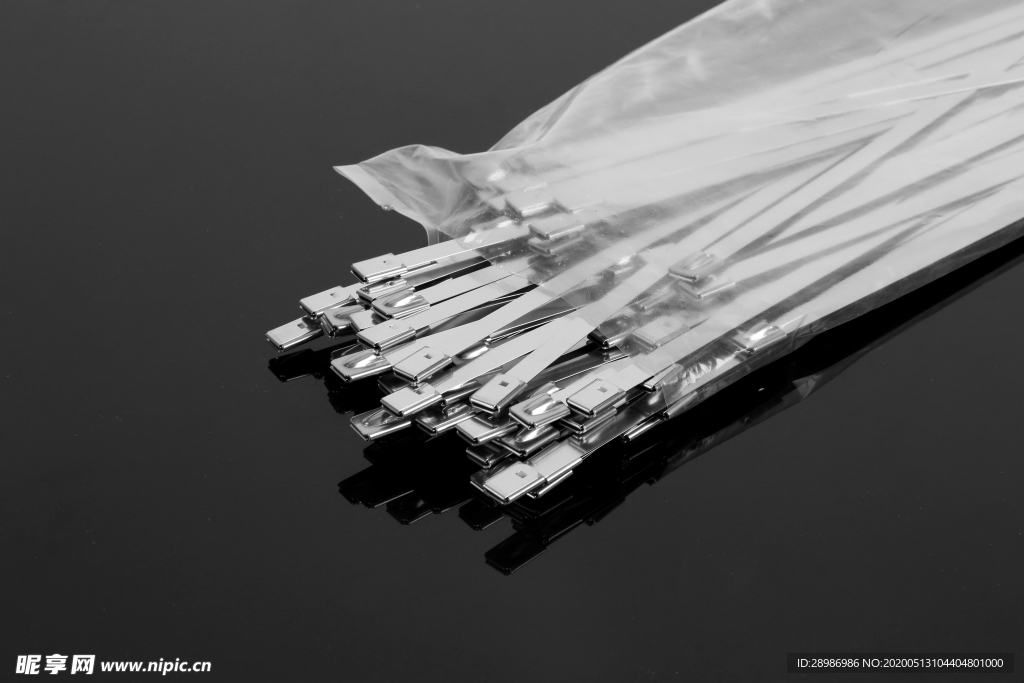 自锁式不锈钢扎带