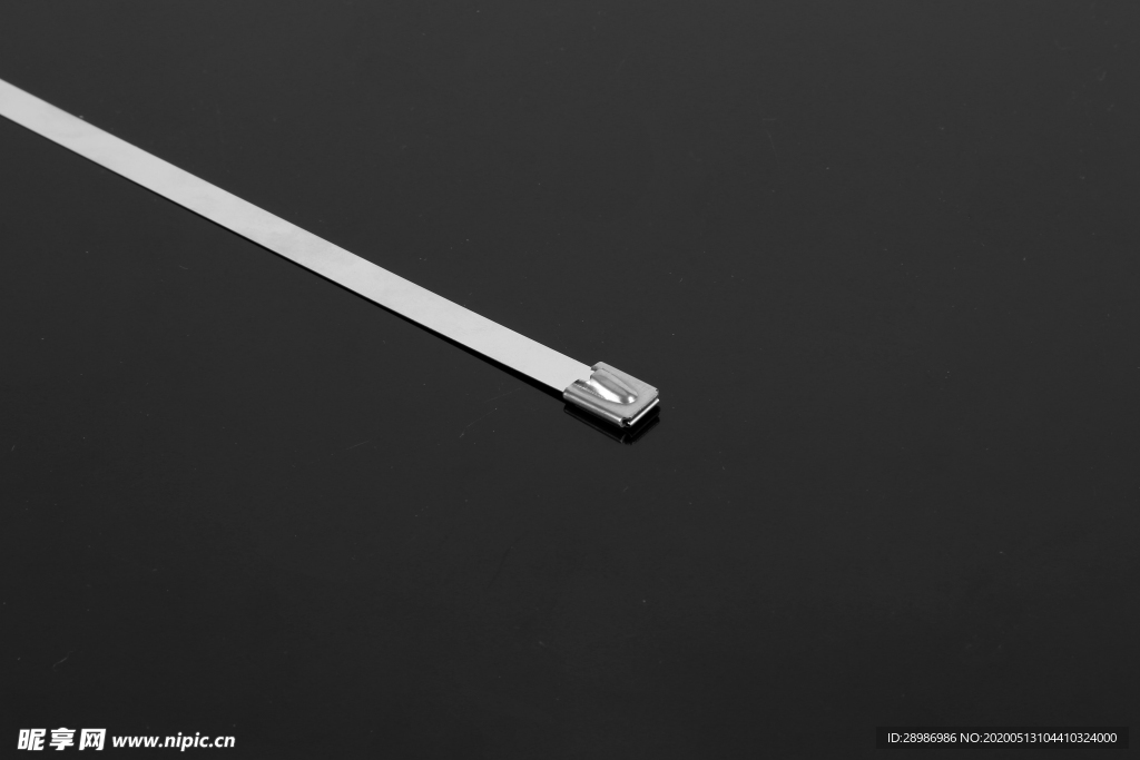 自锁式不锈钢扎带