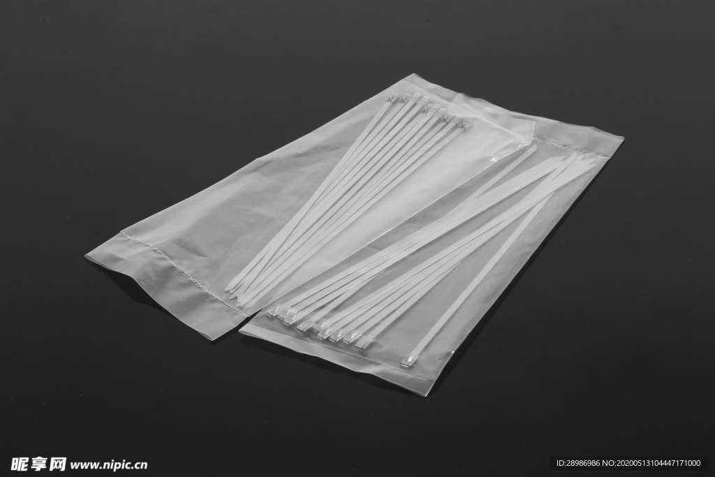 自锁式不锈钢扎带