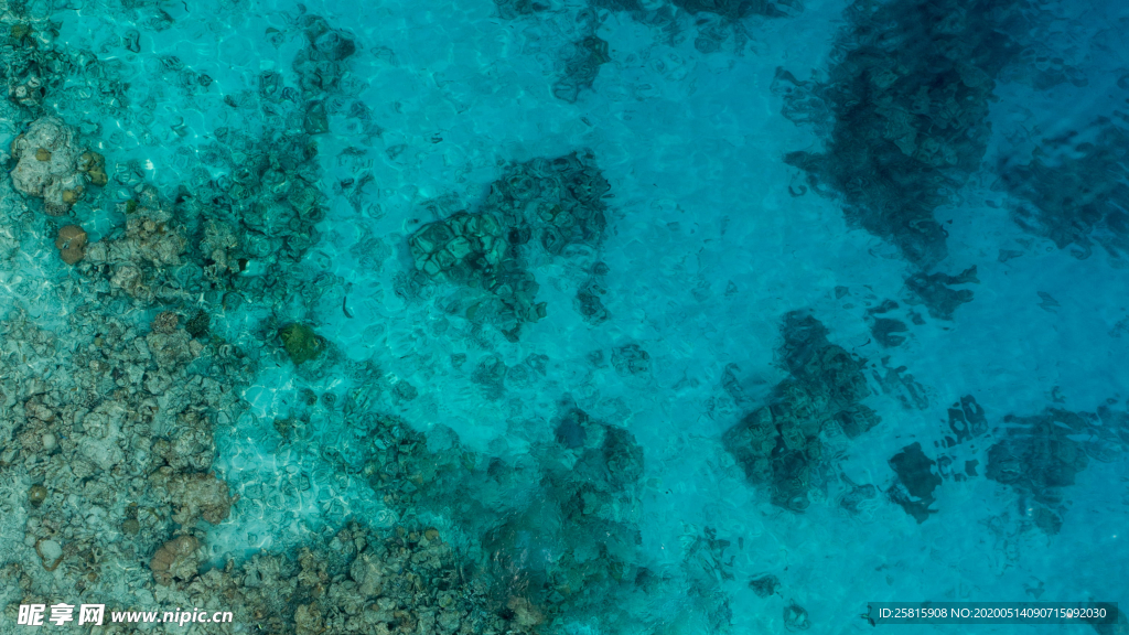 马尔代夫沙滩海岸图片