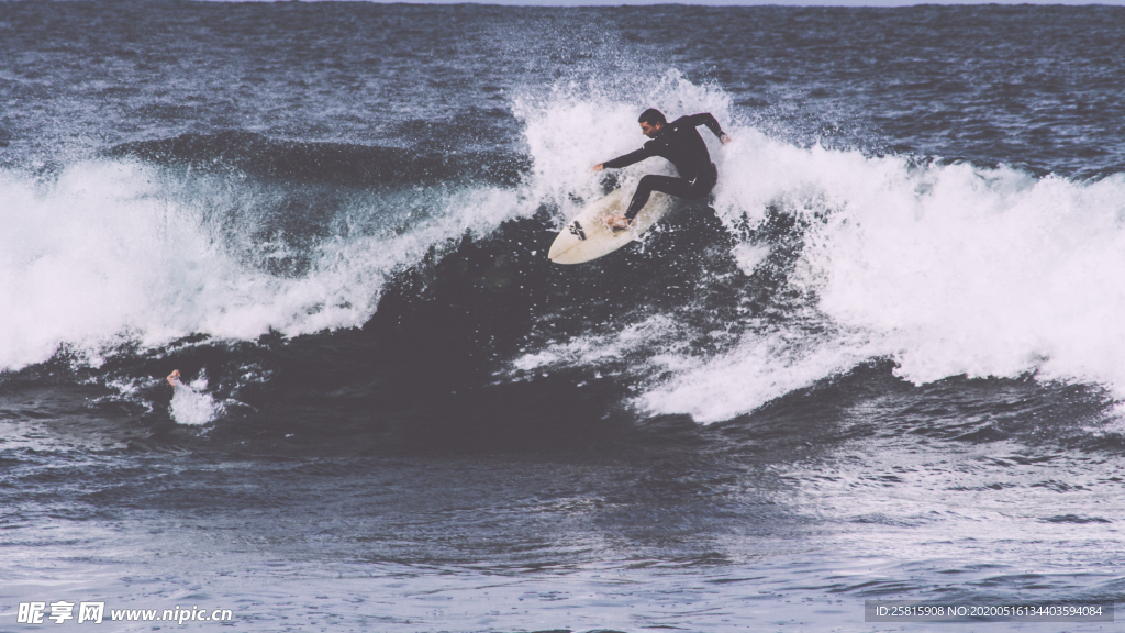 冲浪冲浪板图片
