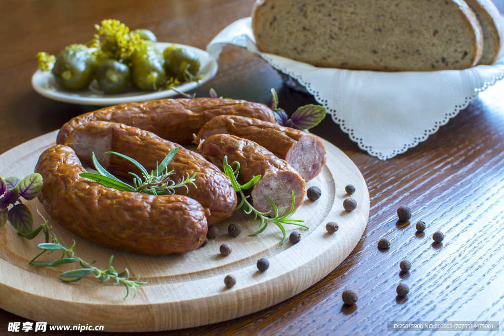 香肠腊肠烤肠图片