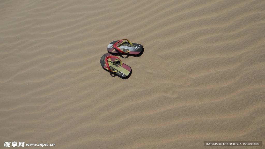 拖鞋人字拖图片