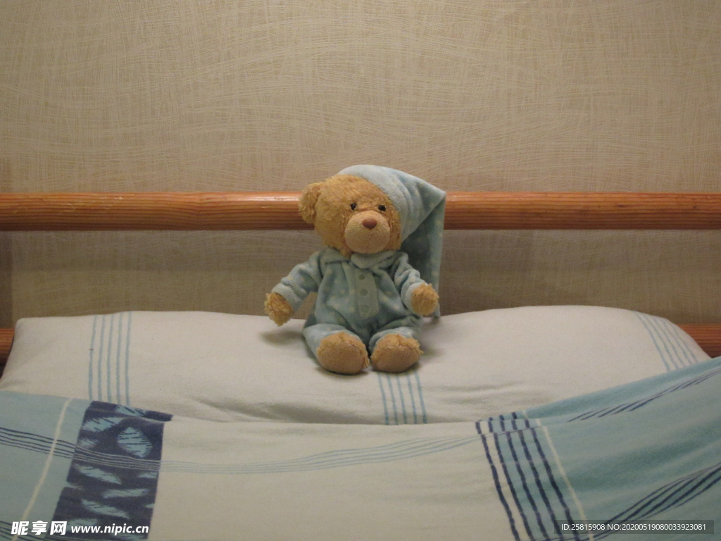 玩具熊毛绒玩具图片