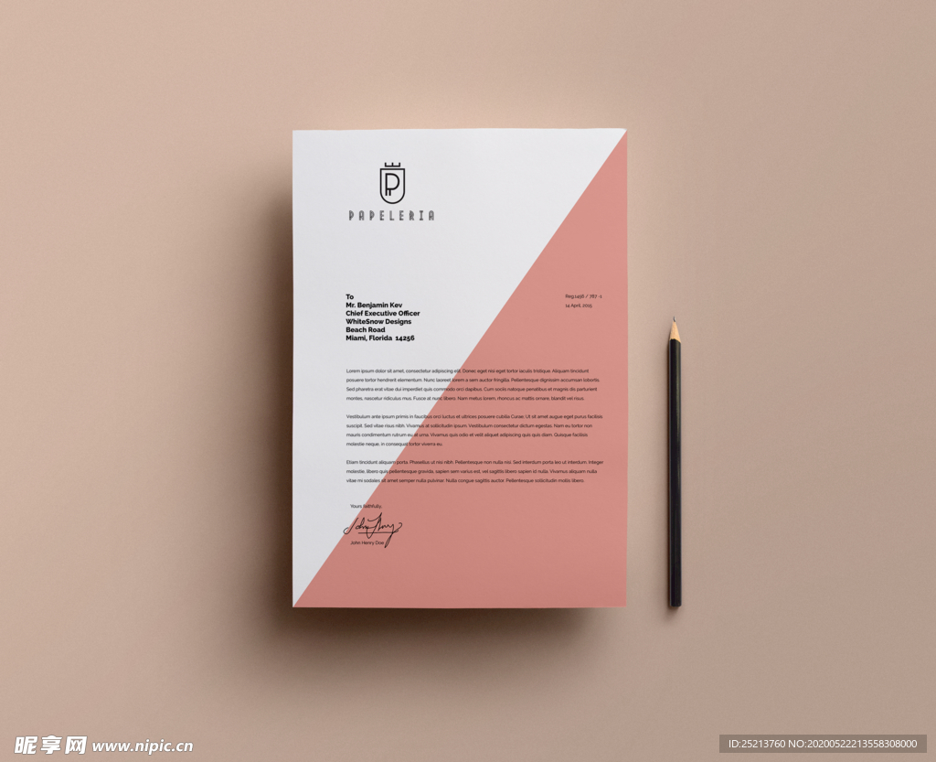 信纸俯视图样机