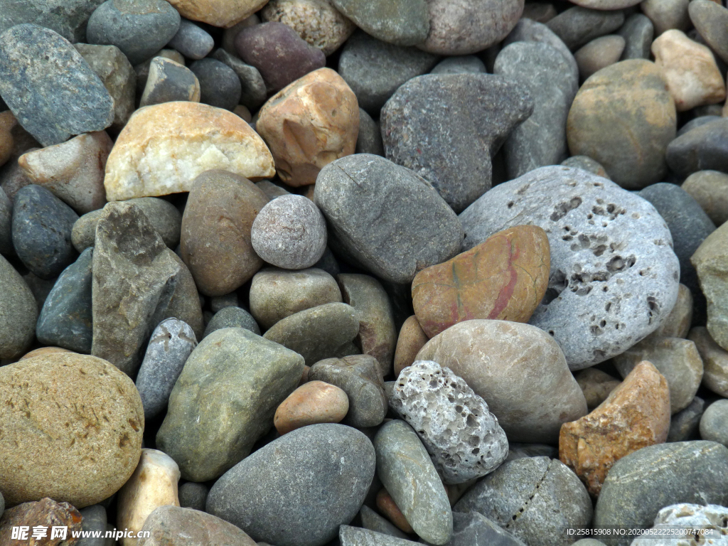 鹅卵石卵石石子图片