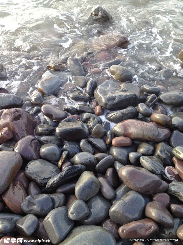 鹅卵石卵石石子图片