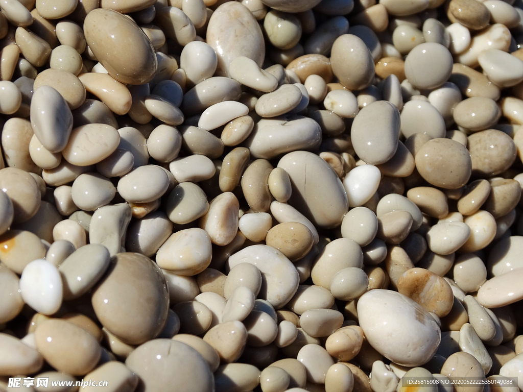 鹅卵石卵石石子图片