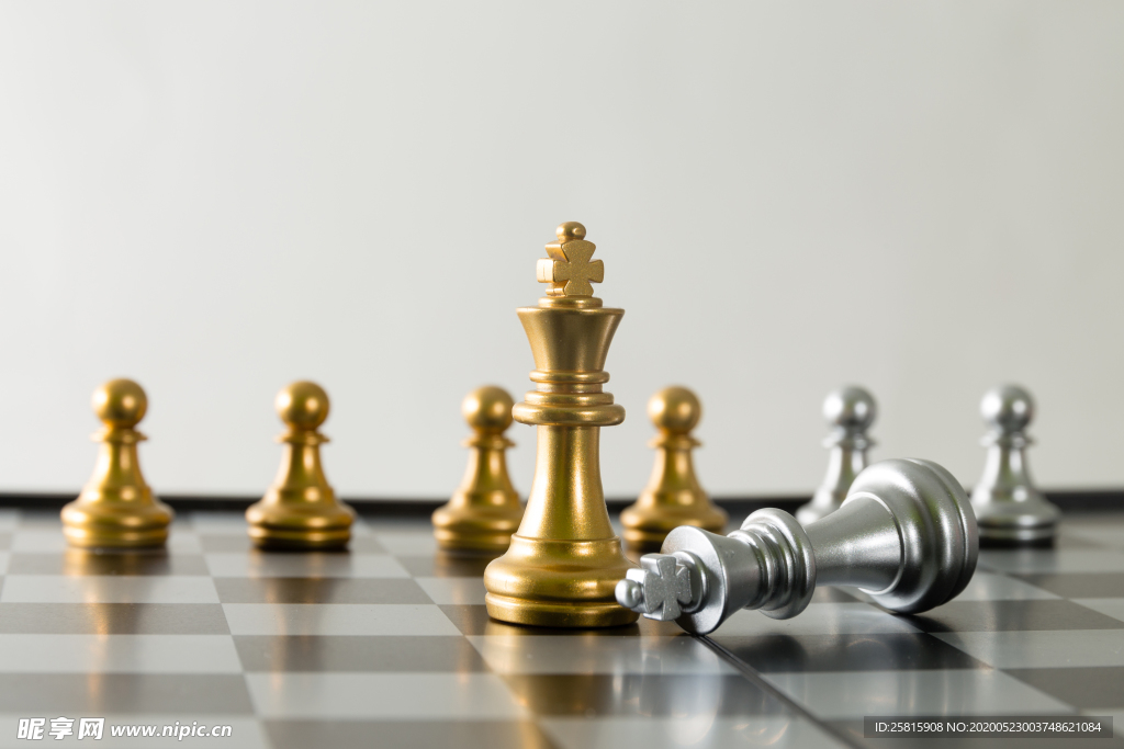 国际象棋博弈图片