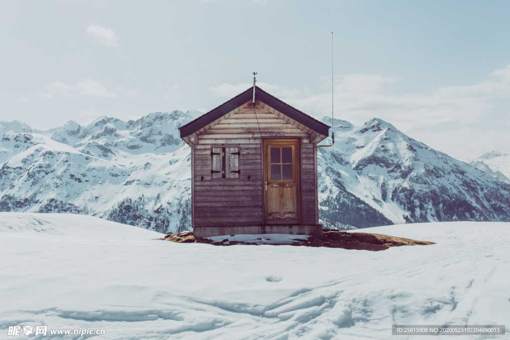 阿尔卑斯山风景图片