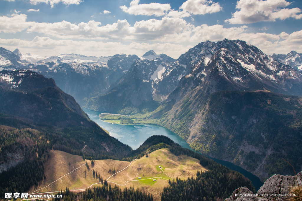 阿尔卑斯山风景图片