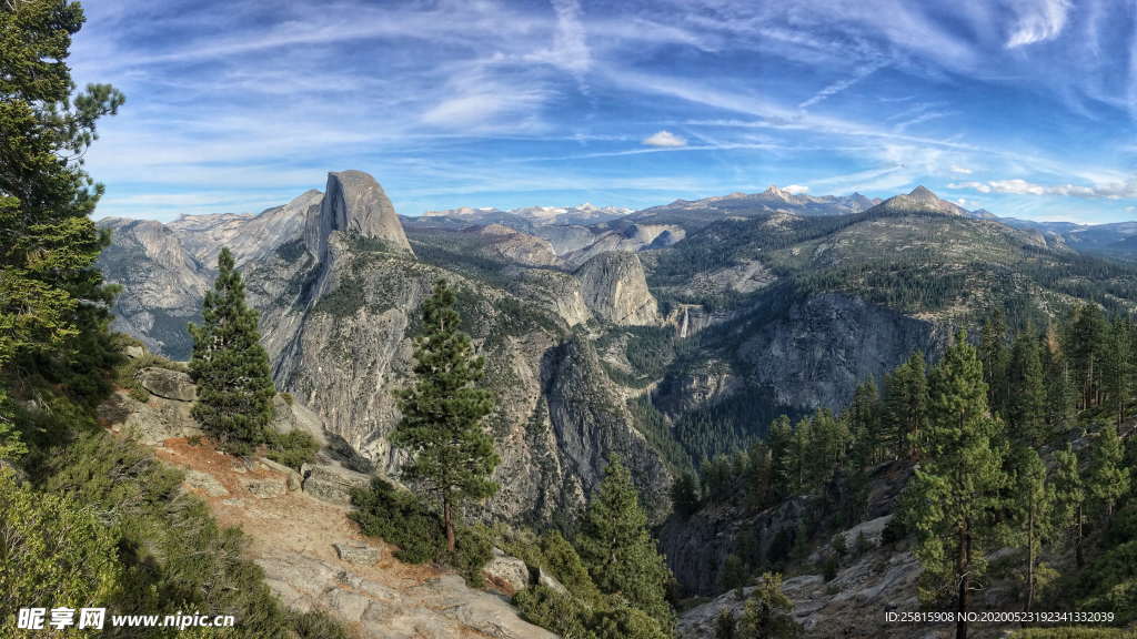 阿尔卑斯山风景图片