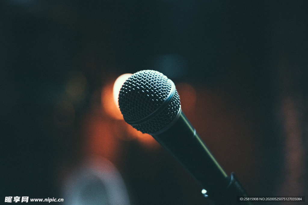 麦克风话筒图片