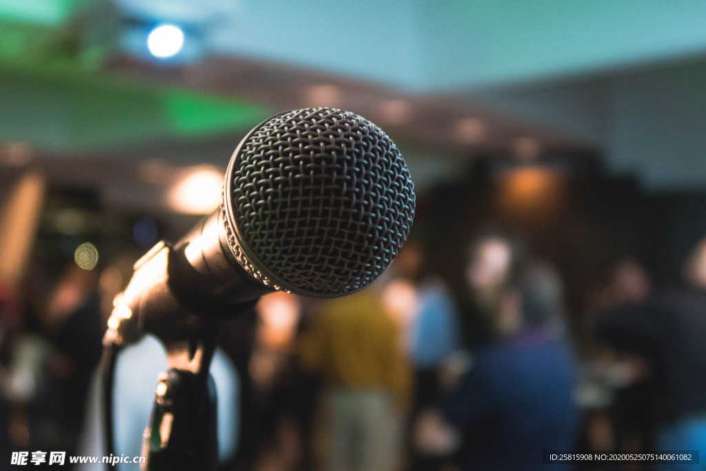 麦克风话筒图片