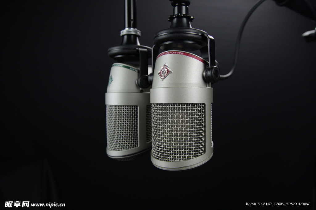 麦克风话筒图片