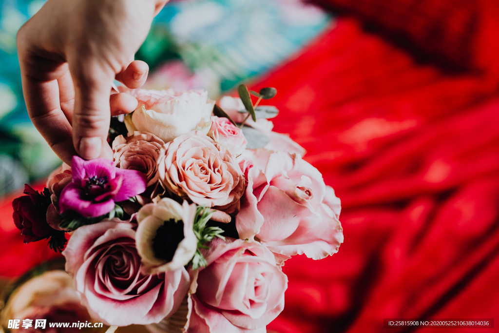 捧花花艺插花图片