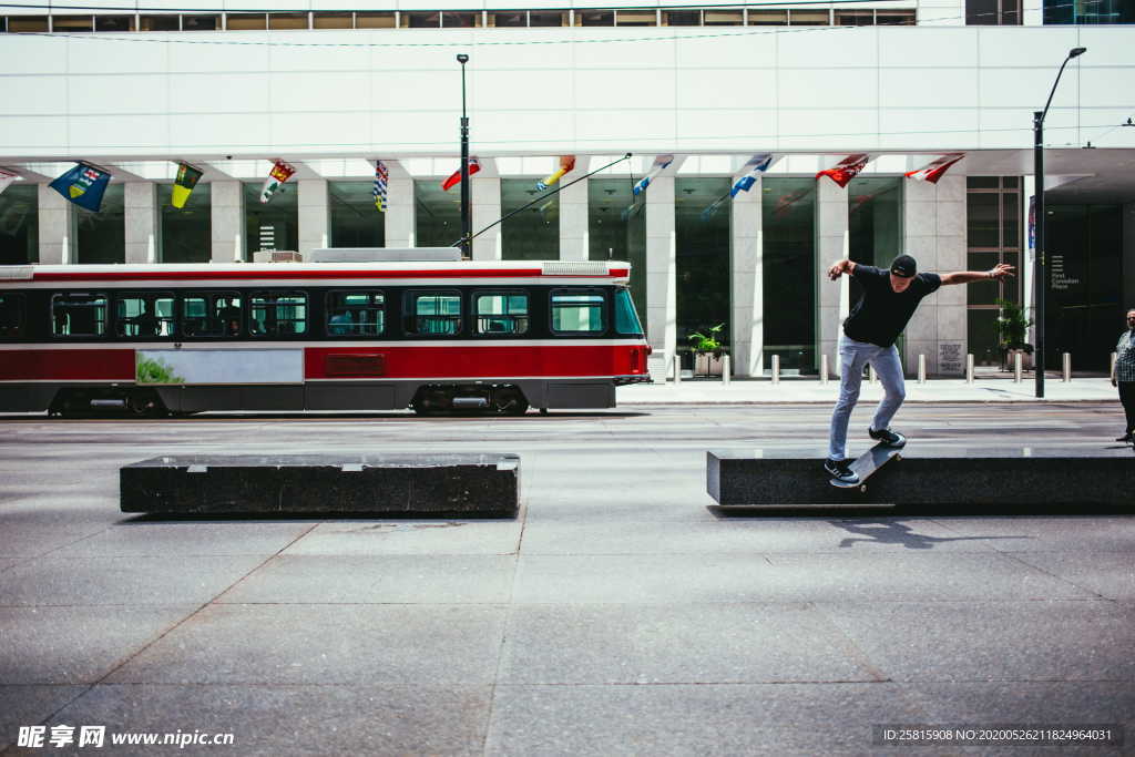 滑板休闲运动炫酷图片