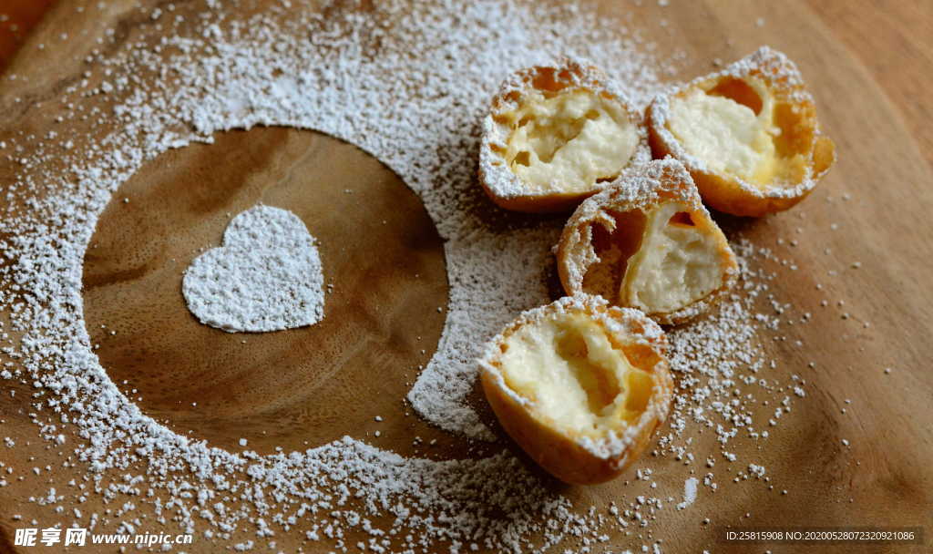 泡芙奶油泡芙烘焙图片