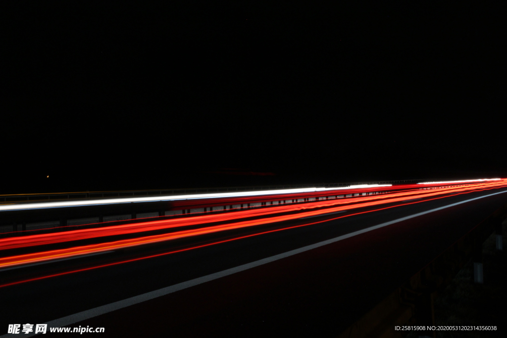 道路公路拖尾拖影图片