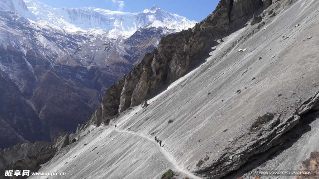 喜马拉雅山风景图片