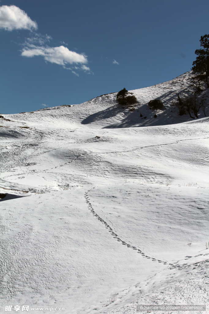 喜马拉雅山风景图片