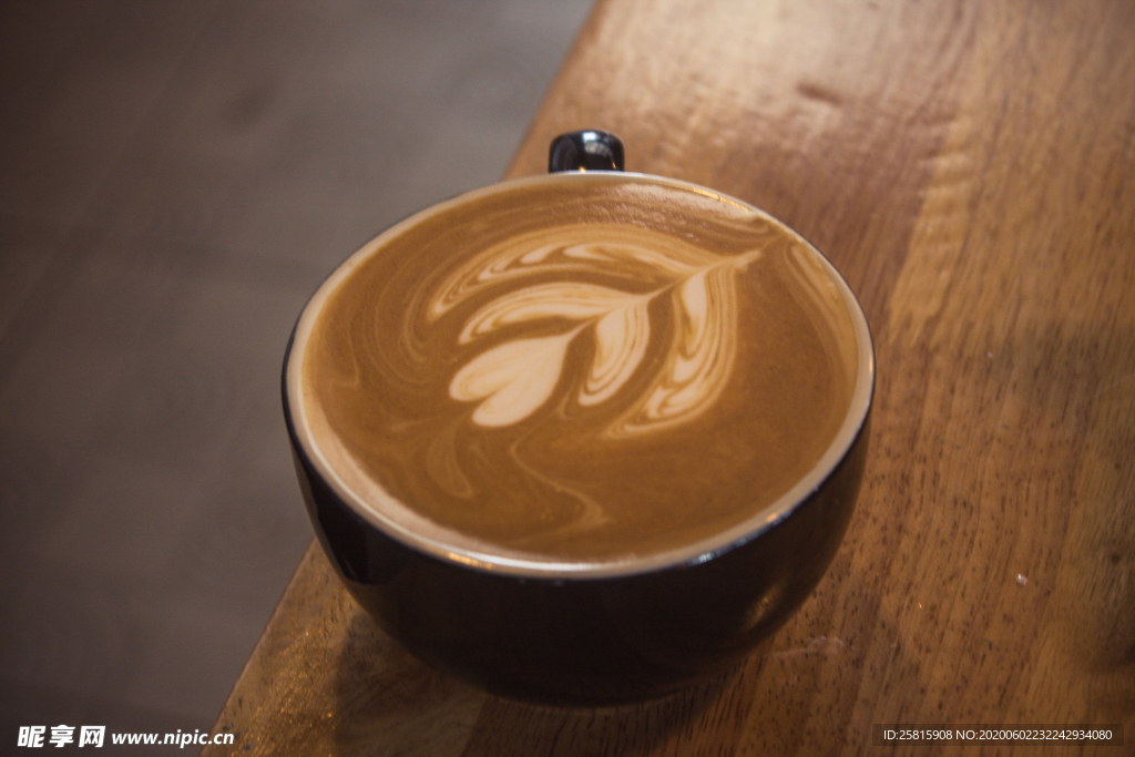 咖啡拉花咖啡图片