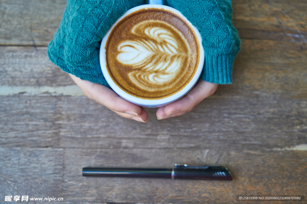 咖啡拉花咖啡图片