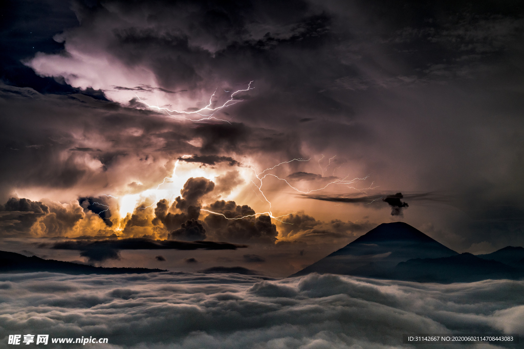 云上闪电