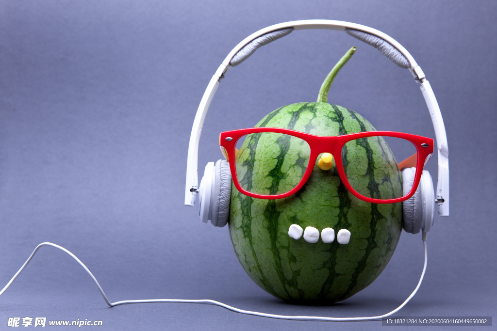 音乐 西瓜 表情 可爱