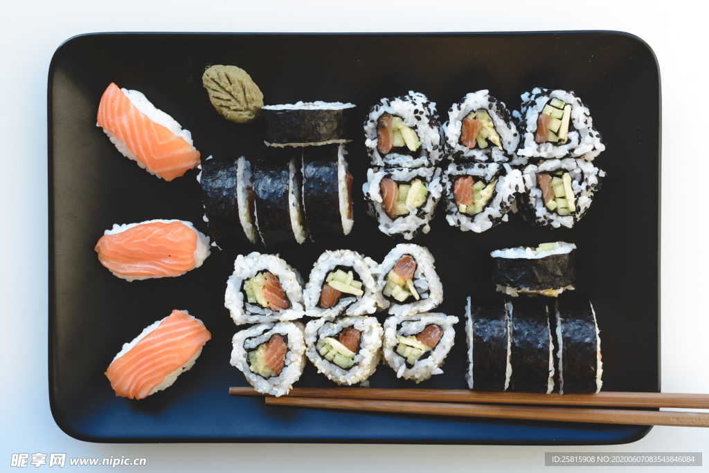 寿司料理海鲜美味图片