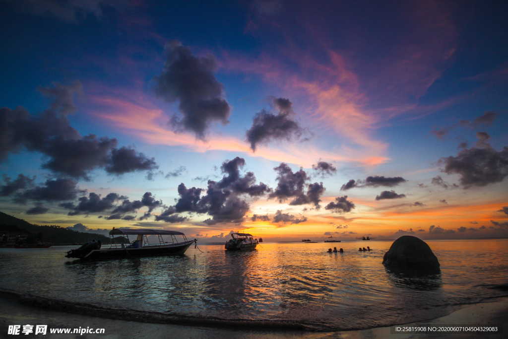 沙滩海滩海岸海滨图片