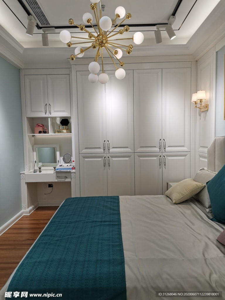 简欧主卧 欧式衣柜