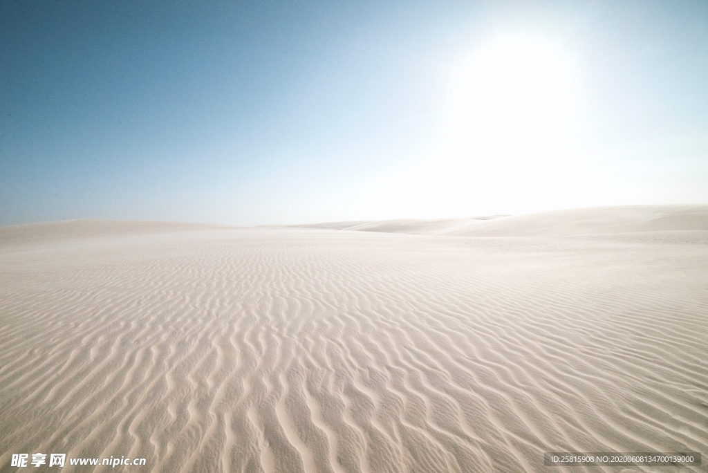 沙漠荒漠戈壁荒野图片