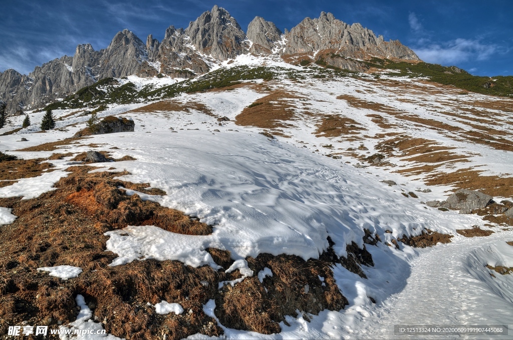 雪山