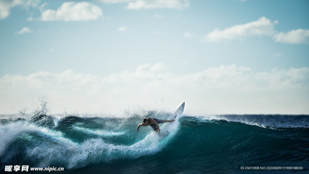 浪花海浪波涛波浪图片