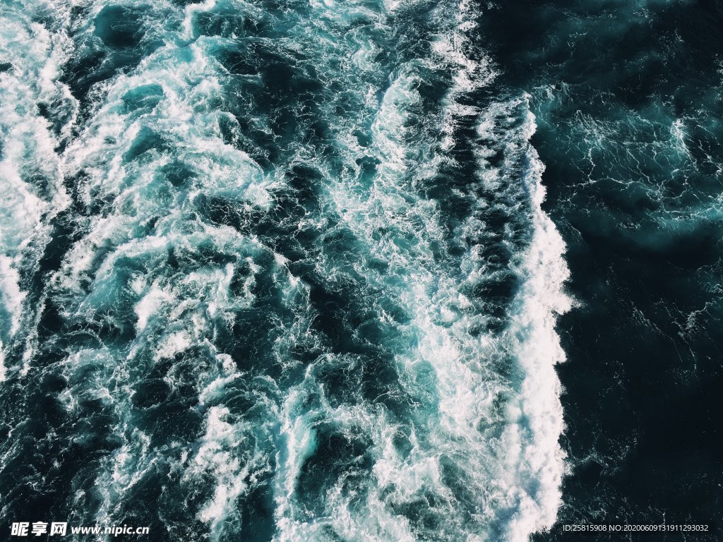 浪花海浪波涛波浪图片