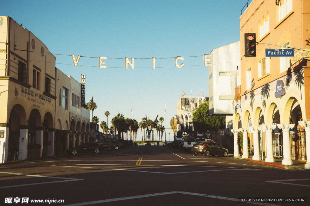 红绿灯交通灯信号灯指示灯图片