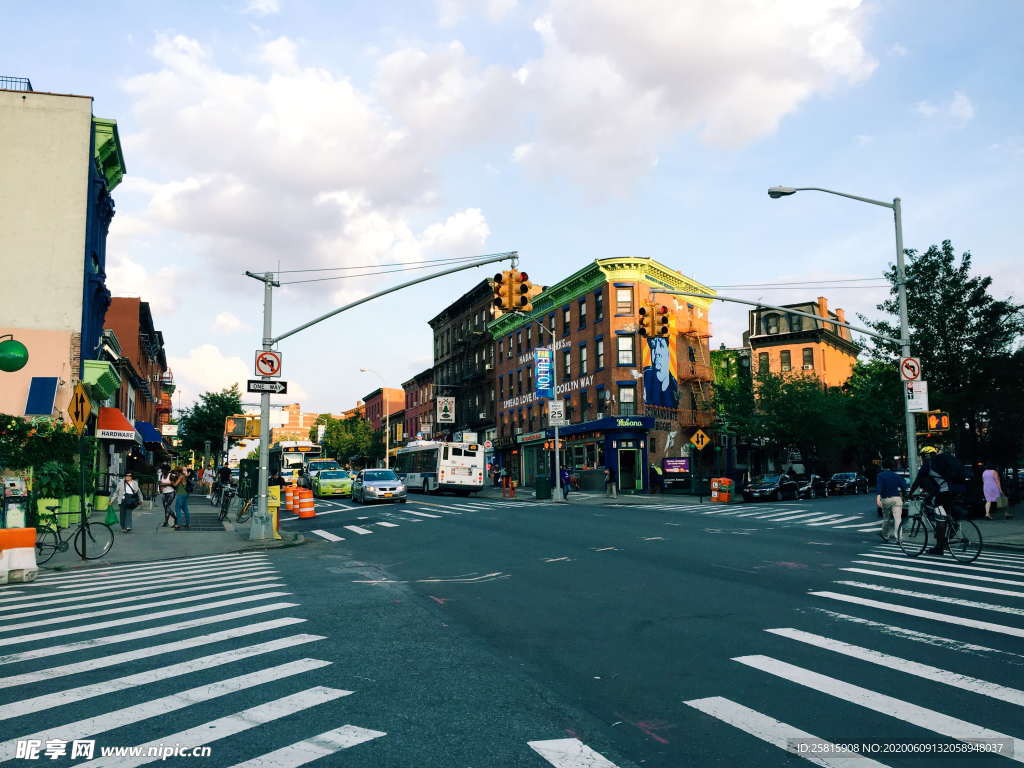 红绿灯交通灯信号灯指示灯图片