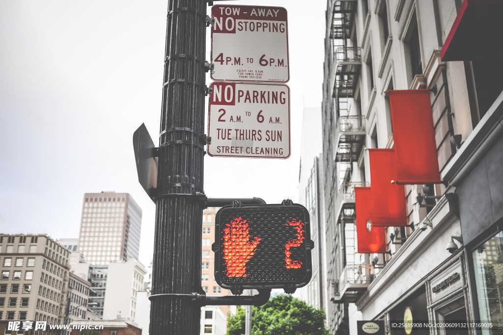 红绿灯交通灯信号灯指示灯图片