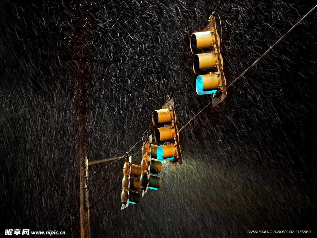 红绿灯交通灯信号灯指示灯图片