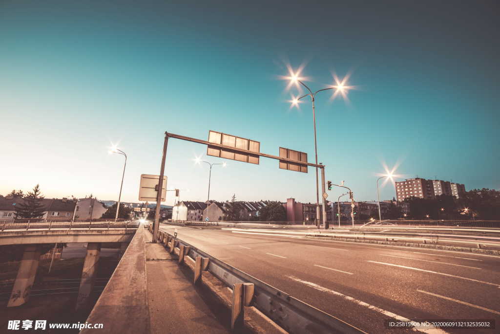 红绿灯交通灯信号灯指示灯图片