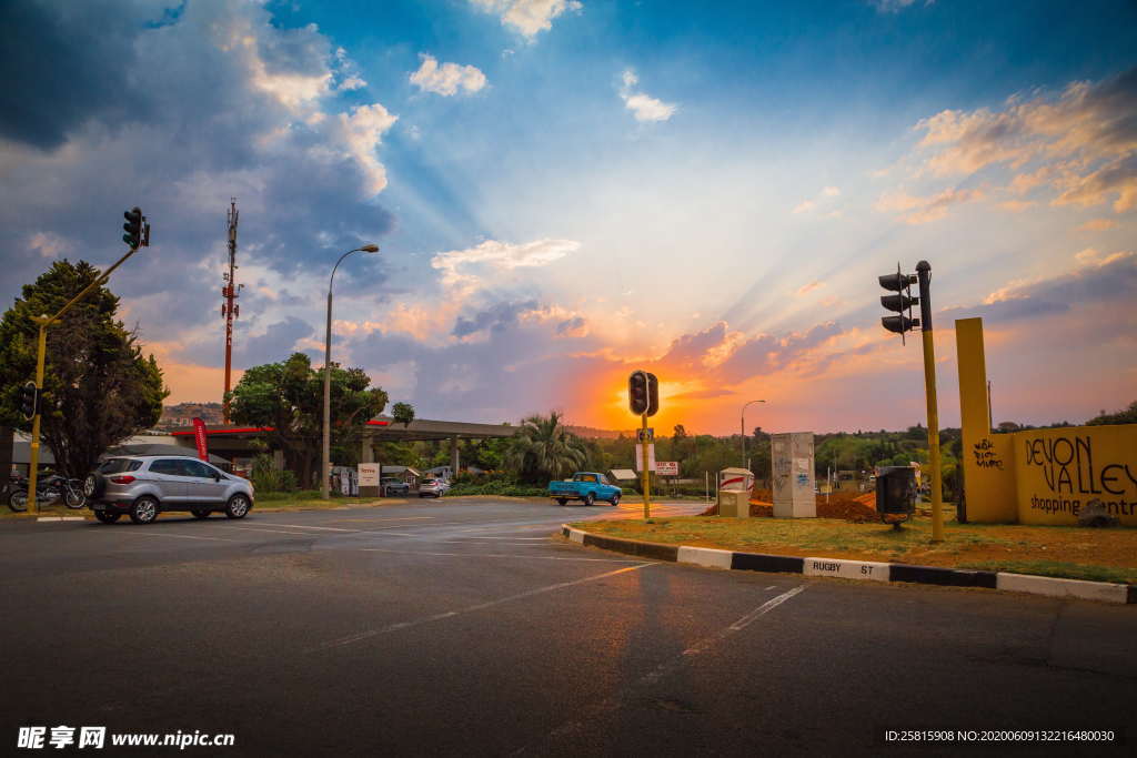 红绿灯交通灯信号灯指示灯图片