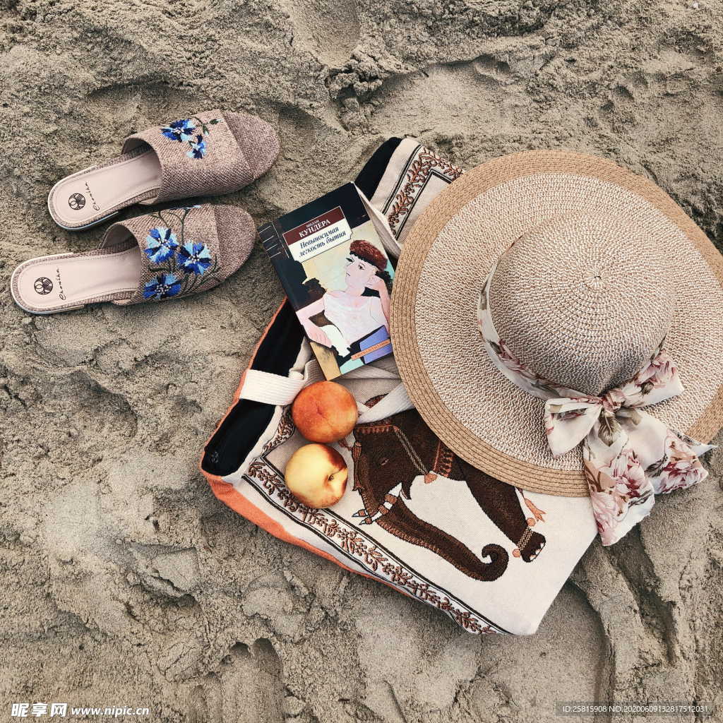 拖鞋人字拖平拖图片