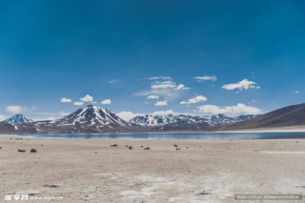 盐湖盐沼盐池盐块风景图片