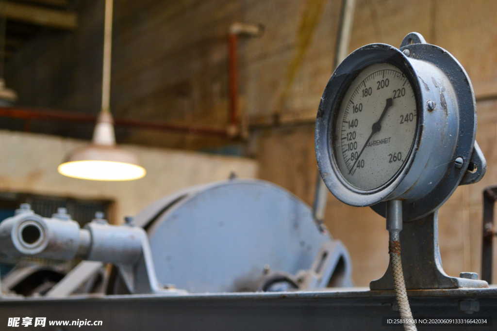 压力表气压表仪表图片