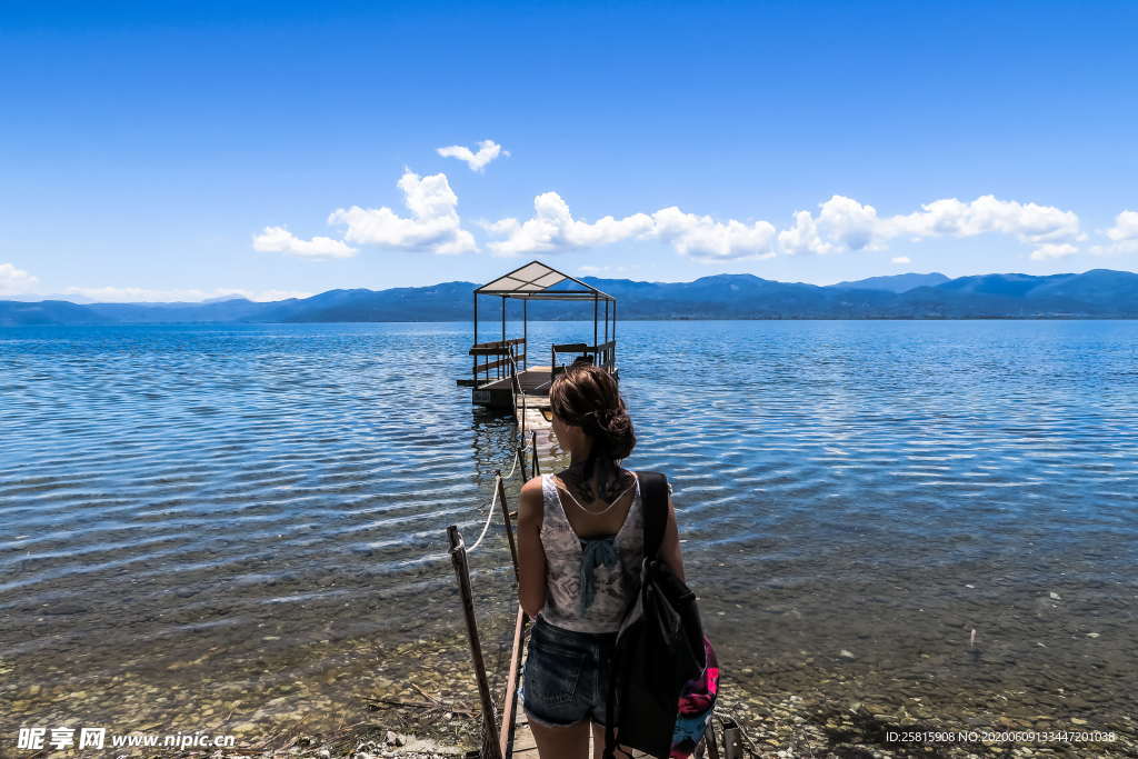 海边栈桥码头栈桥