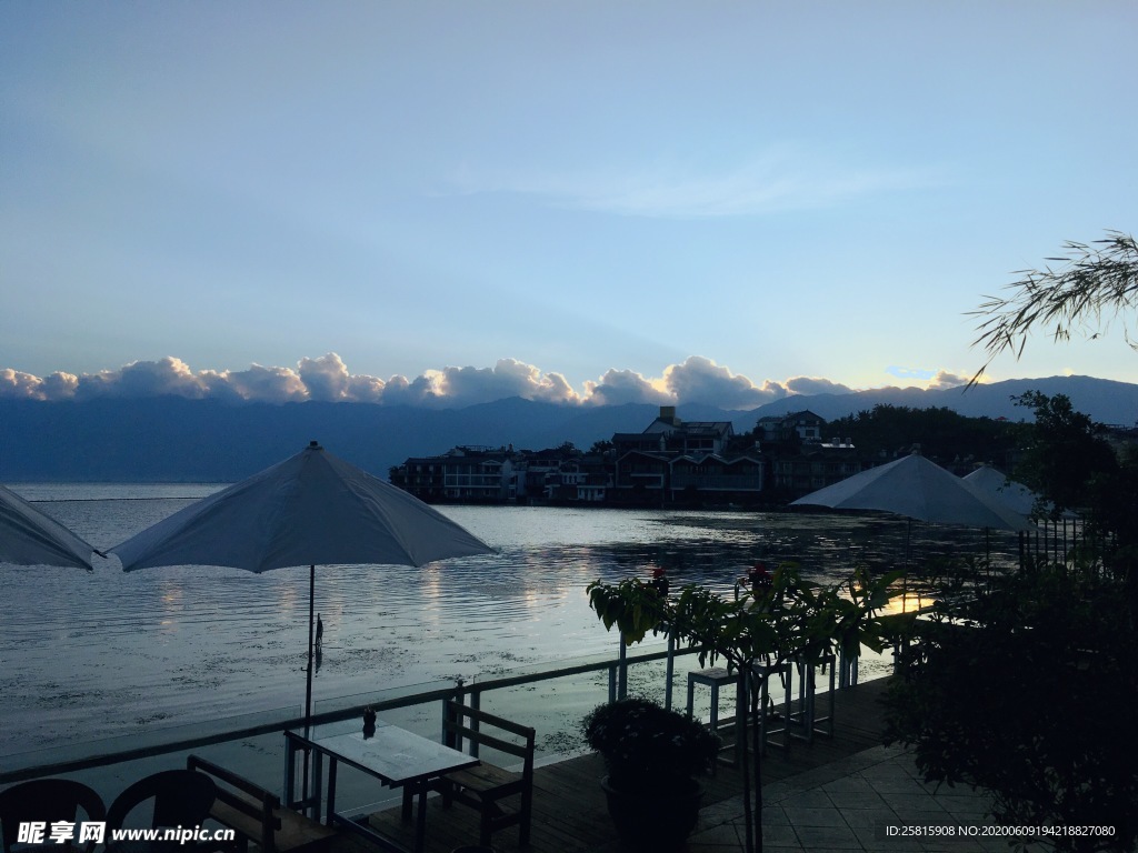 洱海湖泊风景图片