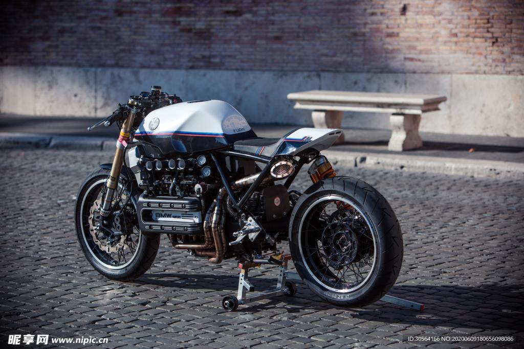 摩托车运动竞技比赛越野速度