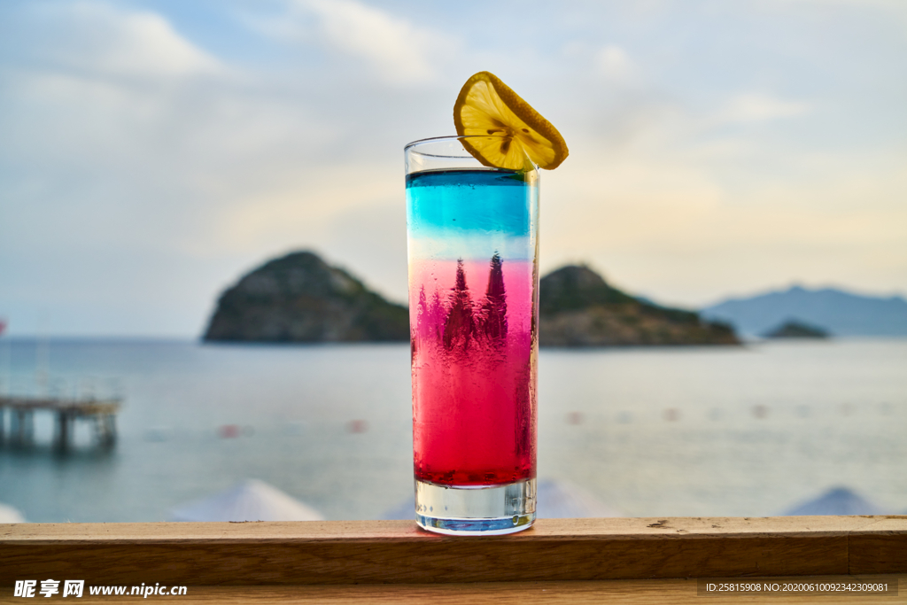 鸡尾酒果汁饮品酒水图片